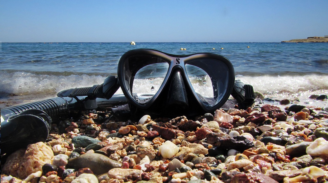 Lee más sobre el artículo 5 formas de evitar que entre agua en la máscara de buceo